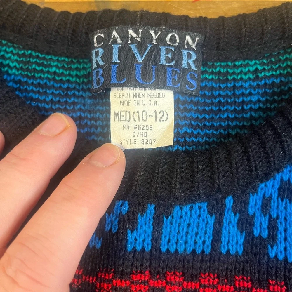 Kids Vintage Canyon River Blues Sweater size 10-12 Made in The USA - Picture 5 of 7